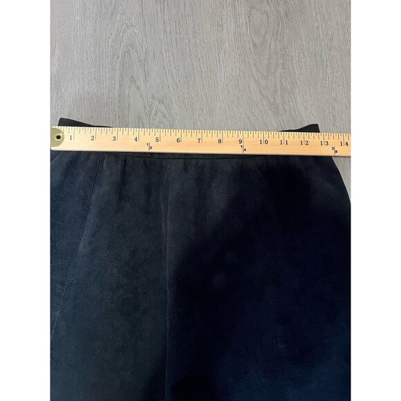 1970s Vintage Vera Maxwell Black Suede Knee Length Skirt Size 2 - Picture 7 of 9
